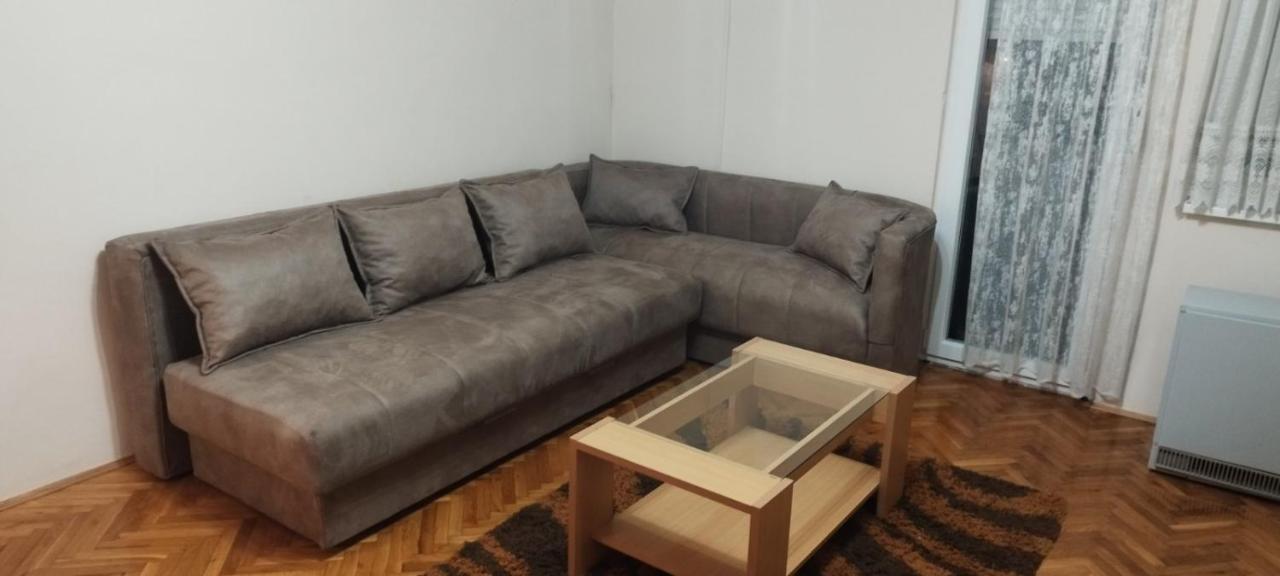 Apartman Lena Arandjelovac Εξωτερικό φωτογραφία